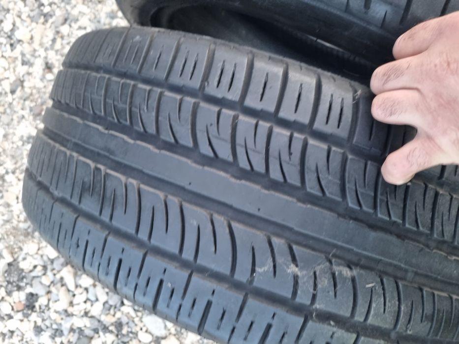 Летни гуми 255х45х20 два броя Pireli