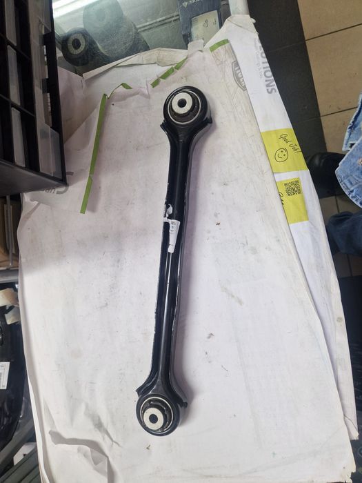 Нов оригинален заден носач за BMW  E90.E91.E92.E81.E87.E84