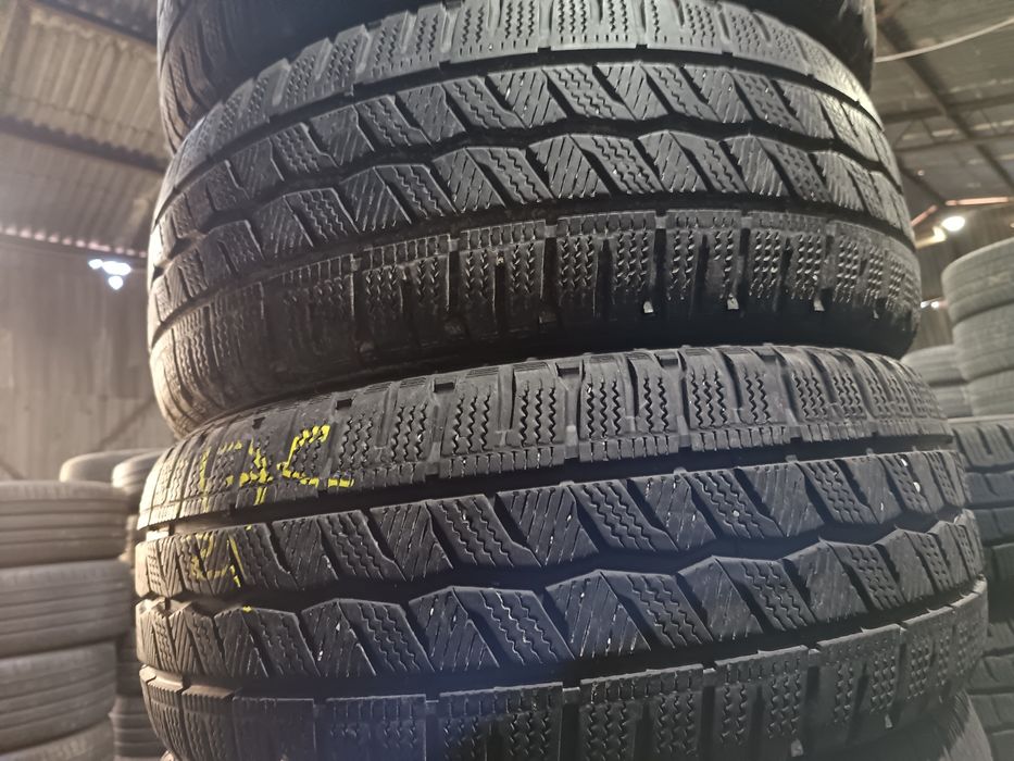Anvelope MS iarna 225 55 17c hankook 6-7mm 2021 și 2024