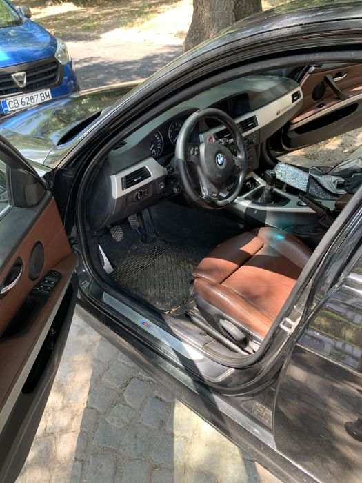 BMW 330 IX E90.