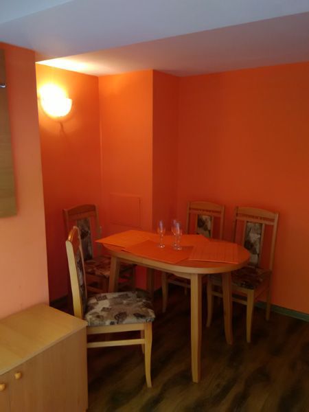 Самостоятелно студио „Сияние“ за нощувки, Велико Търново,широк център