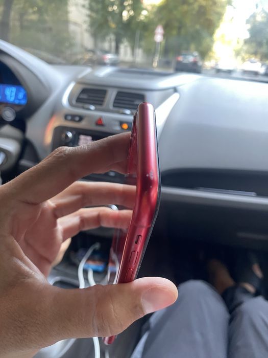 Iphone 11 64gb red