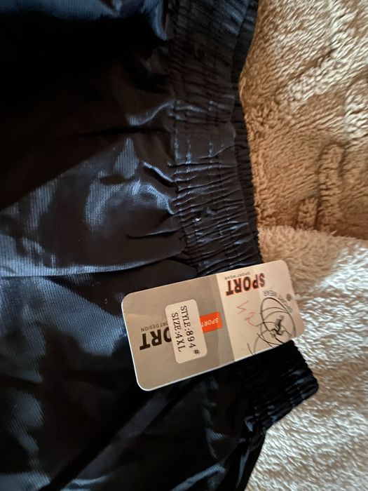 Продаю шорты на мальчика