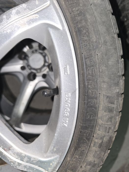 Продам летнюю резину 16 диаметр