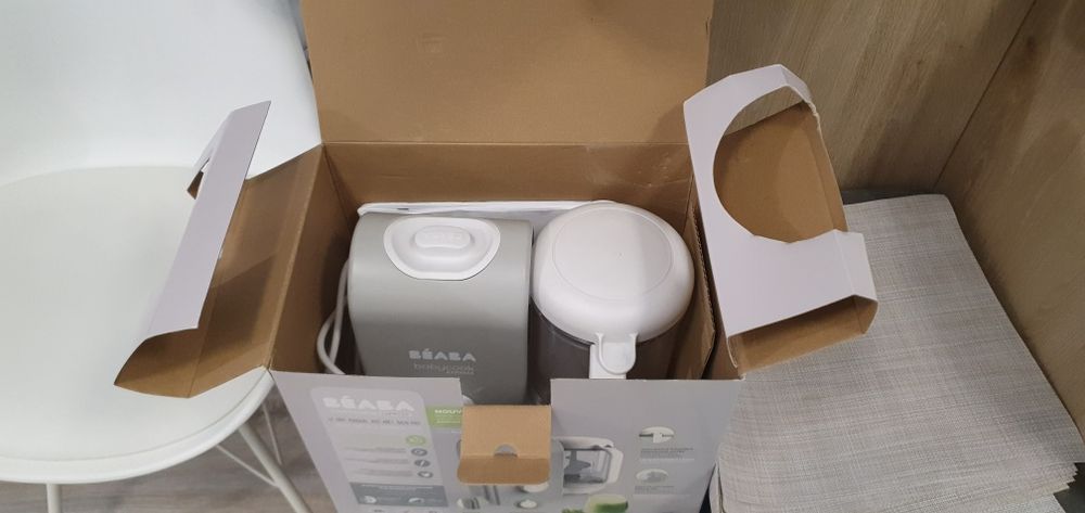 Aparat de gatit la abur Beaba