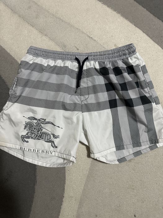 Мъжки шорти Burberry