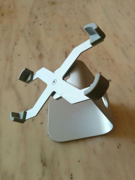 Стойка за Айфон 4 / 4S