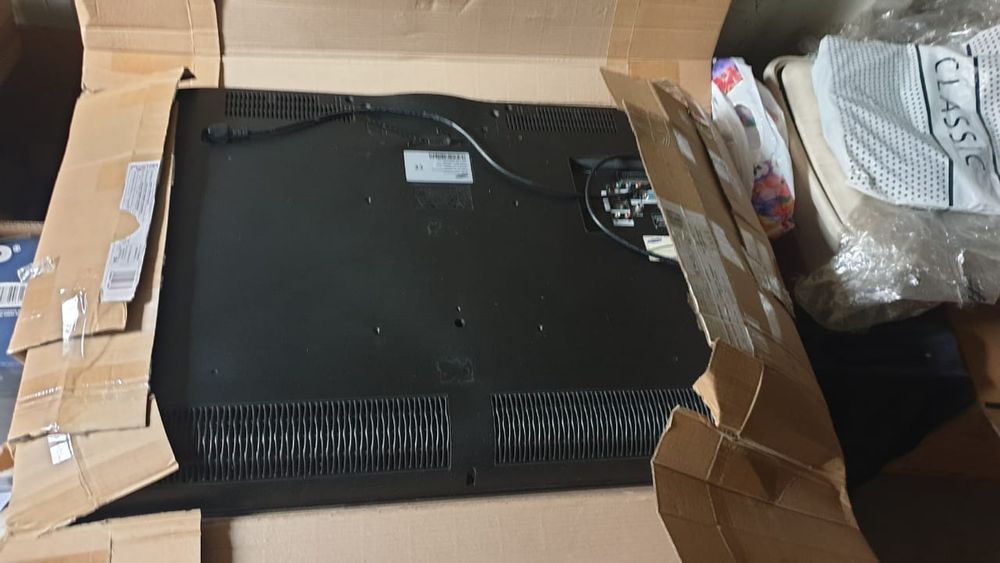 Продам телевизор Самсунг 50