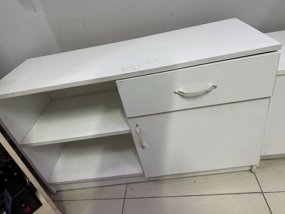 Офисная стол-тумба