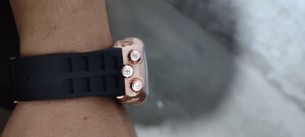 Bugatti cherong qoʻl soati