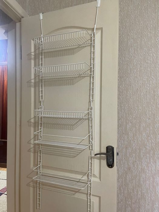 Полки подвесные,