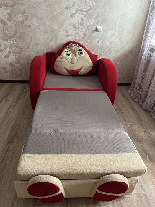 Детский диван б/у