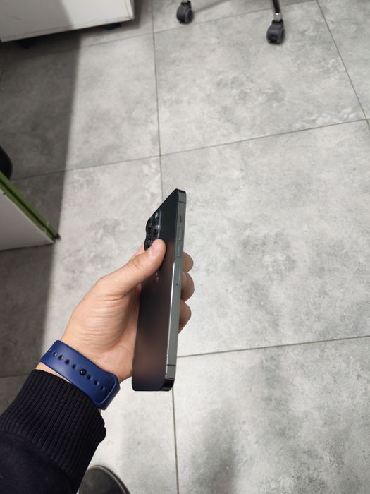 iPhone 13 pro max 77/256