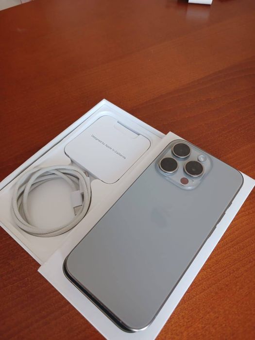 Iphone 15 pro (256Gb)