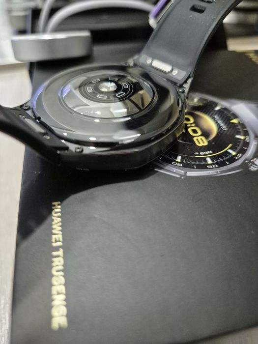 Huawei smartwatch GT 6 PRO