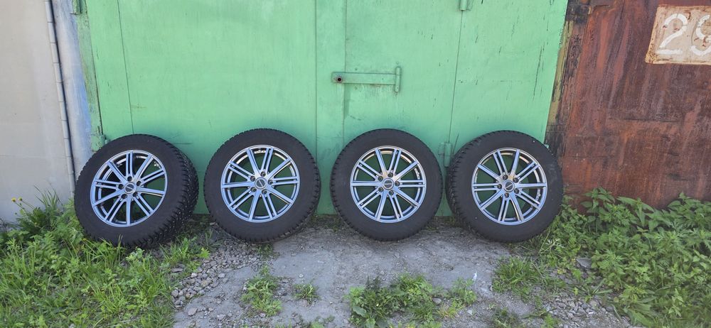 Hakkapeliitta 10 suv 225/65/17