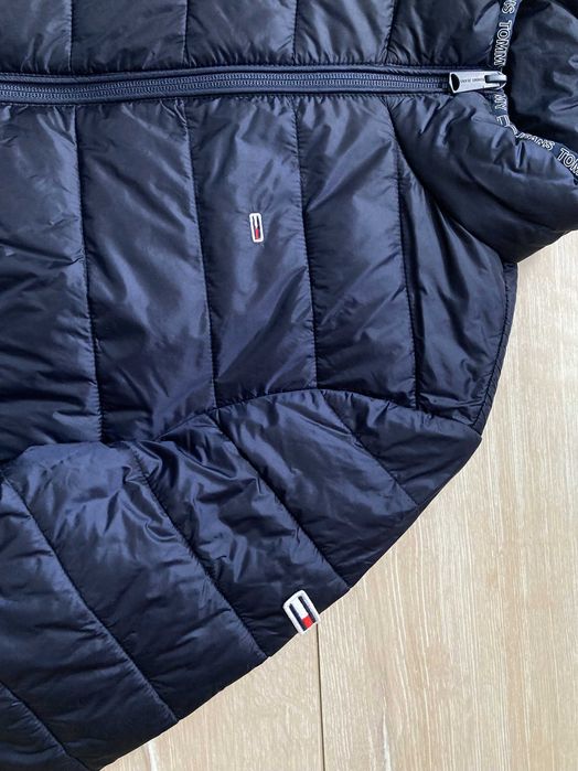 Tommy Hilfiger женско пухено яке гъши пух размер L