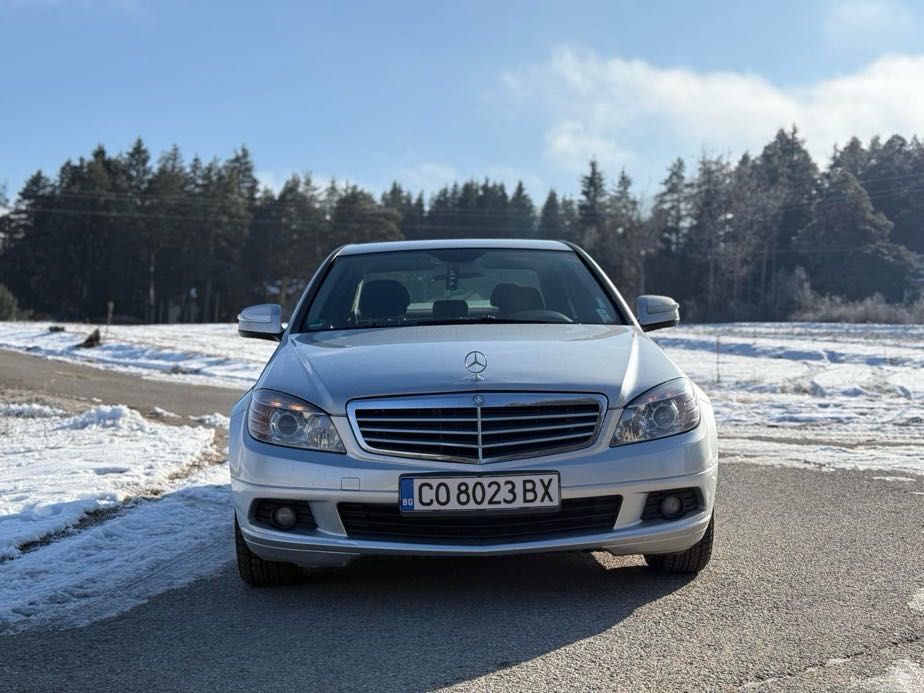 Mercedes-Benz c220
