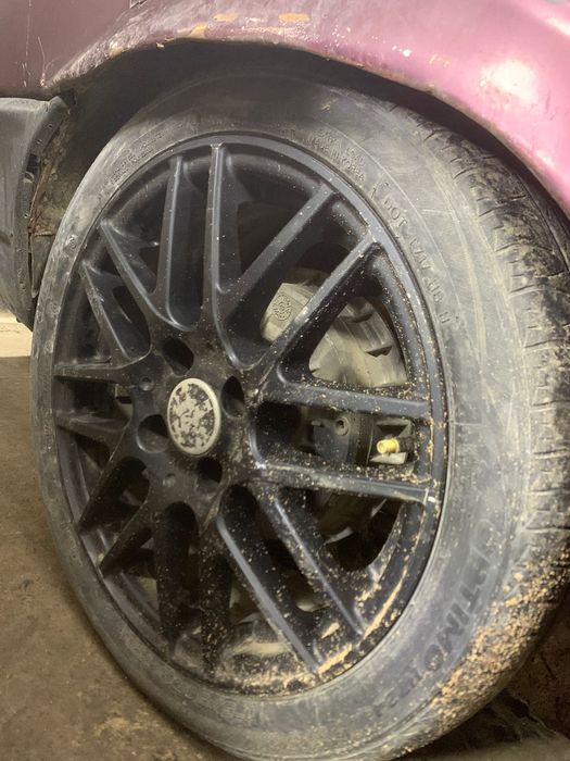 Шина с диской под пневма