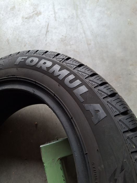 2 Anvelope de iarnă 155 65 r14 Formula