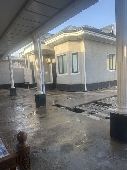 Шинам Ховли сотилади