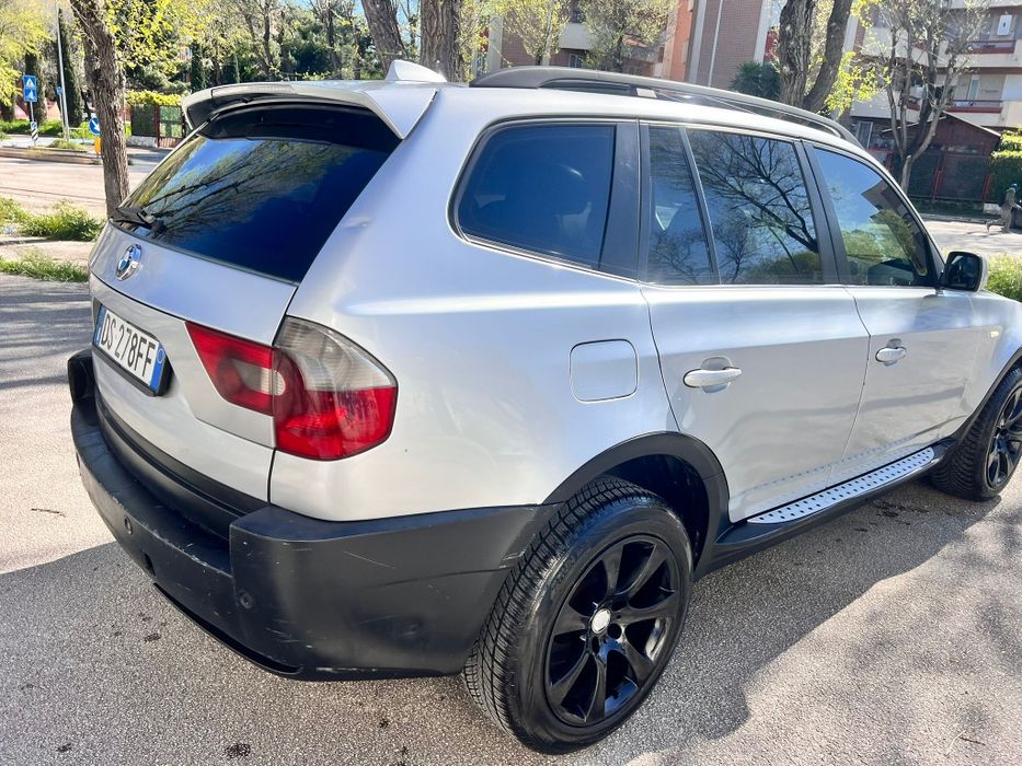 Bmw X3 E83 2.0d 150k na chasti