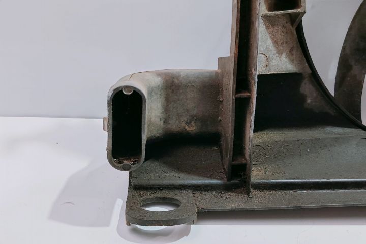 Electroventilator Racire  cu Suport 8240154D80 Peugeot 406 prima gene