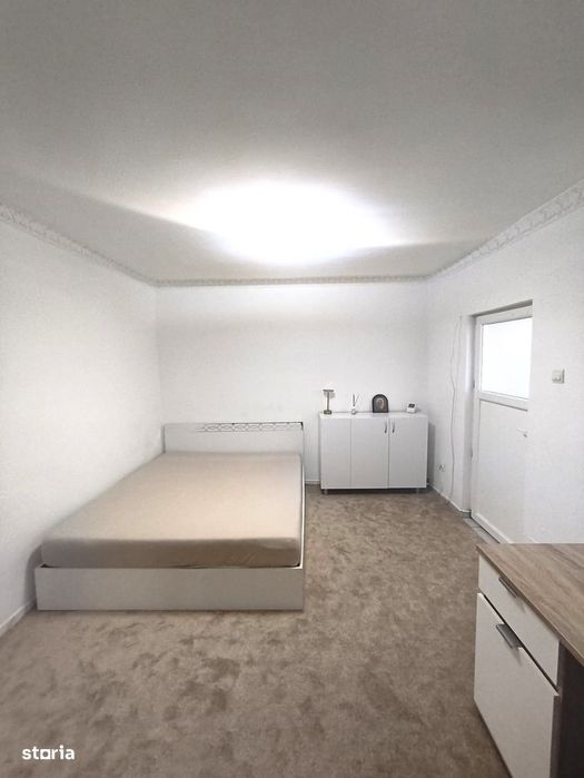 Rahova - Str. Oltului – Apartament 2 camere – Parcare – 400 EUR