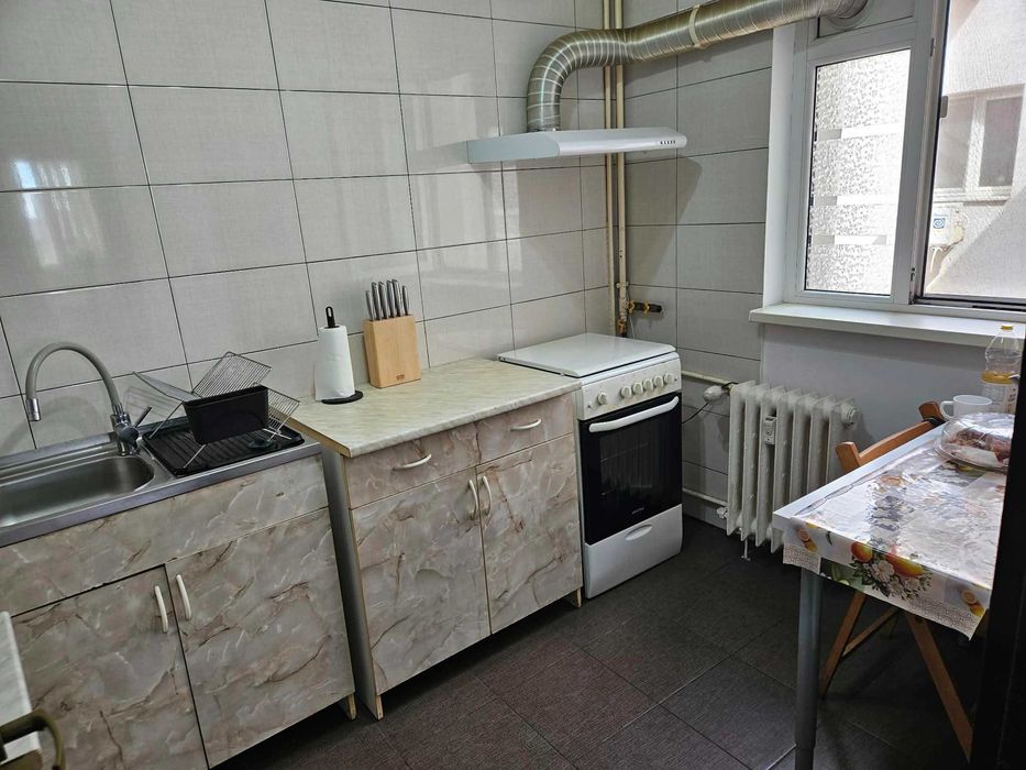 Apartament 3 camere de vânzare Giurgiului sector 4