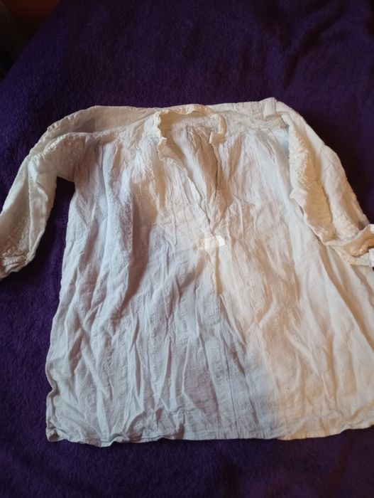 Автентични битови дрехи