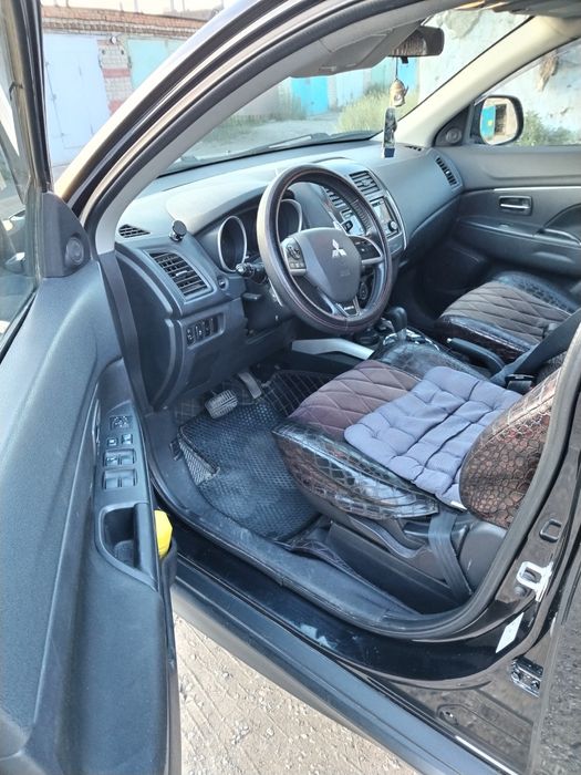 Продам мицубиш асх крассовер