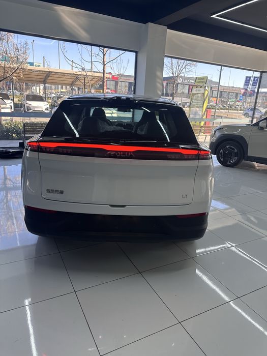 Dongfeng Aeolus L7