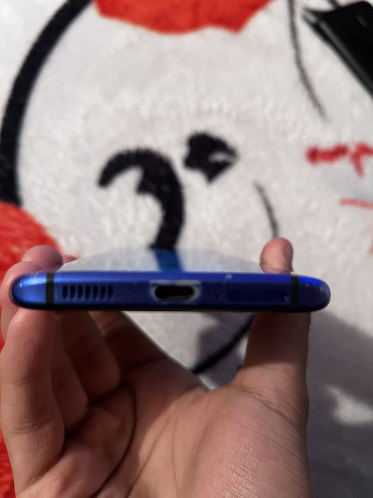 ZTE Nubia Play 5G – 8GB RAM, 256GB, cu husă, funcționează foarte bine