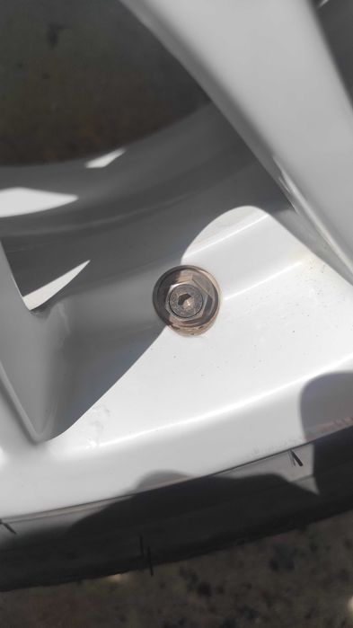 Джанти с гуми 185x55xR15