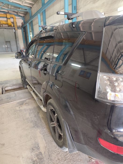 Продается мицубиси аутлендер хл 2  2008г,автомат