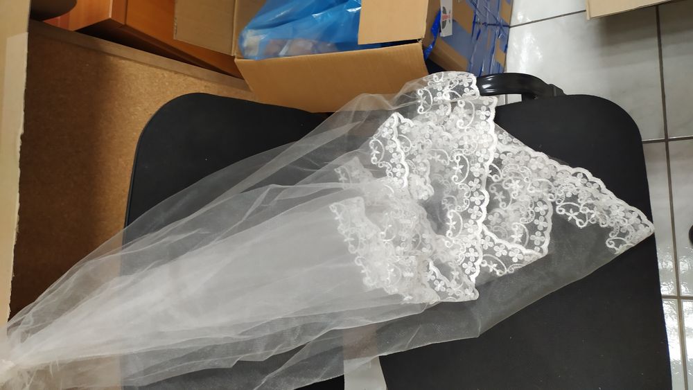 Булчинска рокля, цвят шампанско