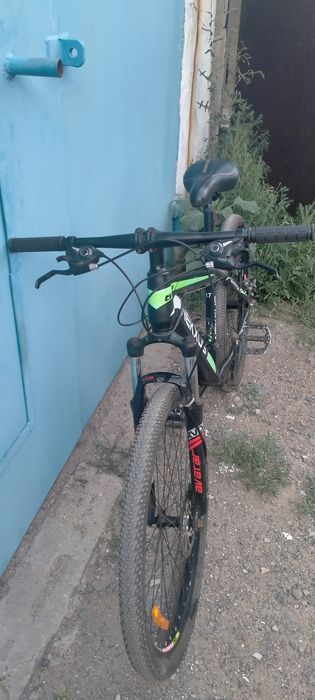 Отличный велосипед 26 колеса!