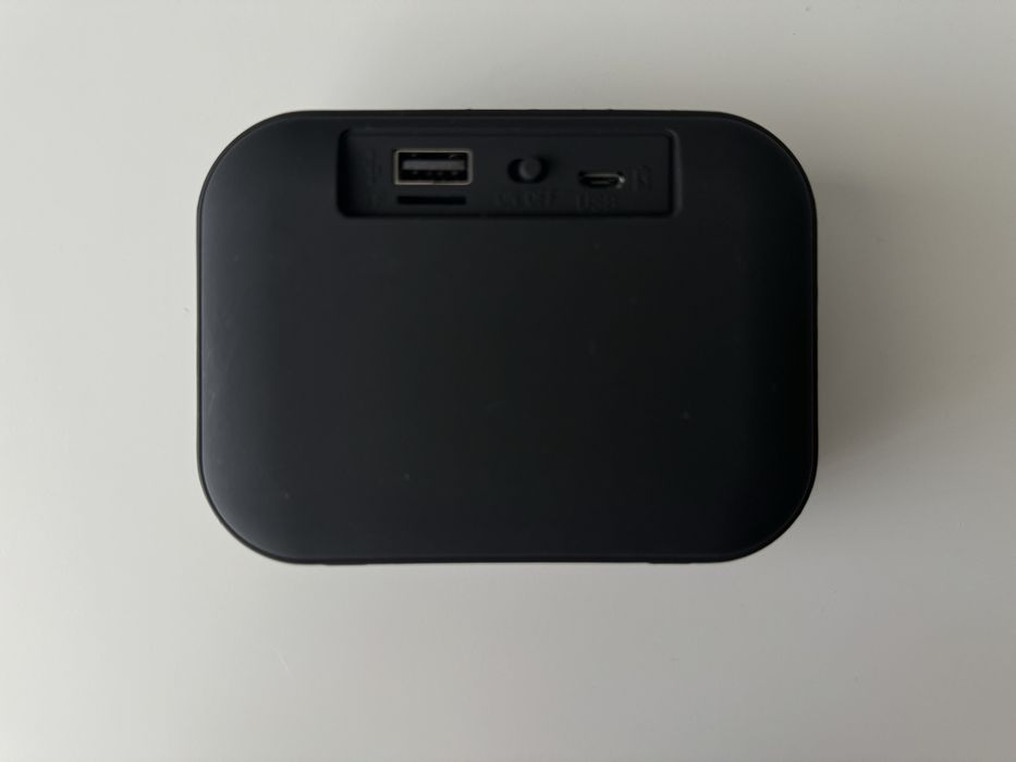 Boxa portabila cu bluetooth