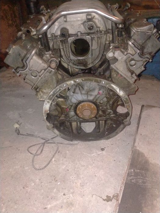 Продам двежок запчасти