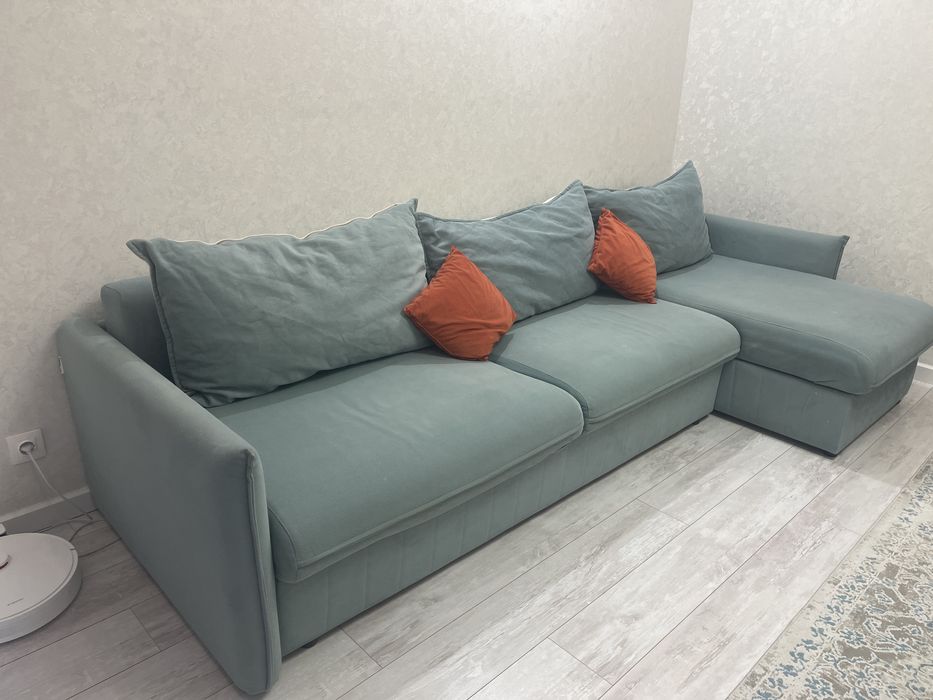 Российский диван тик-так