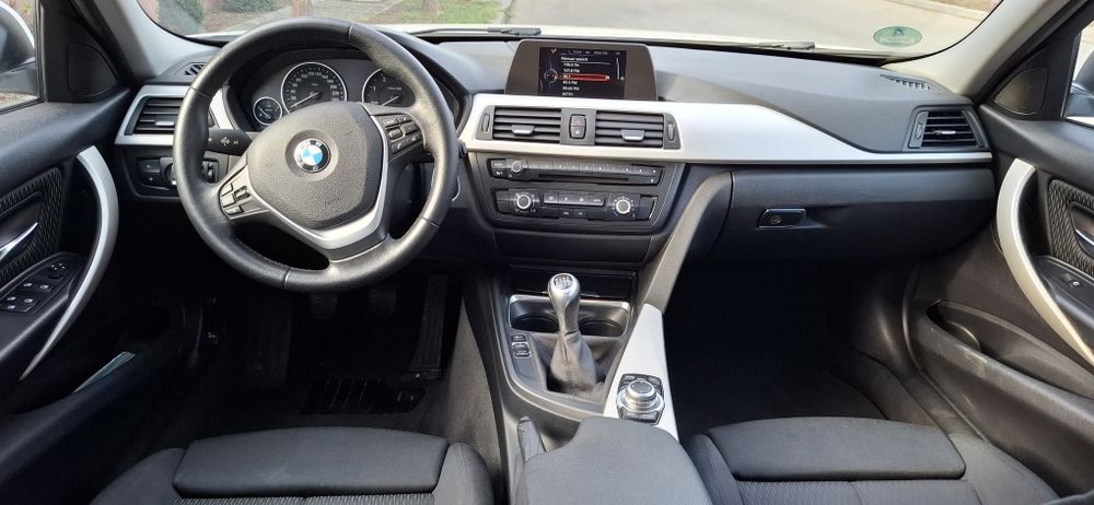 BMW 320ed - An 2015 - 163cp Euro 6  Volantă + Ambreiaj noi