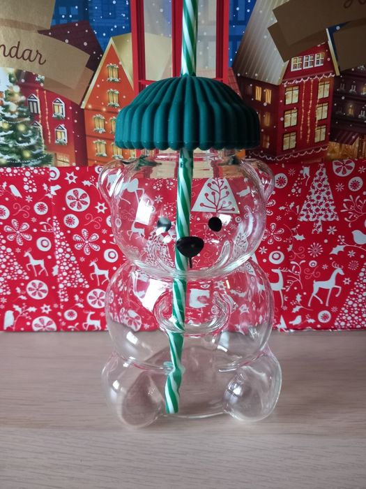 Стъклена чаша мече