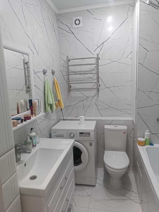 Продается евро 3 комн кв в ЖК Абай
