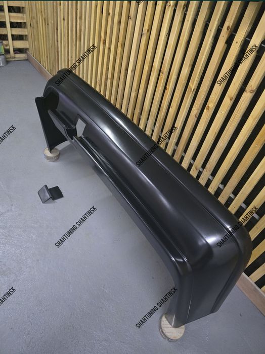 BMW E34 M5 Задний бампер.