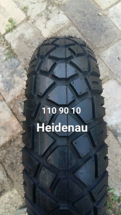 O bucată 110/90/3.00/2.75 100/90/80 R 10 moto - una Bridgeston Micheli