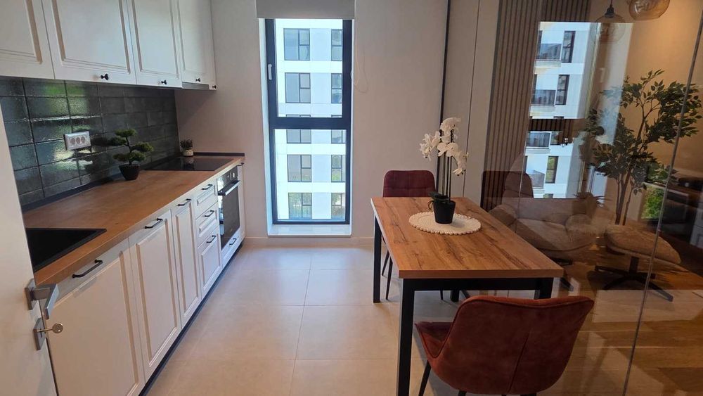 Proprietar: 2 camere Nusco II, vedere parc, prima inchiriere, totul NOU