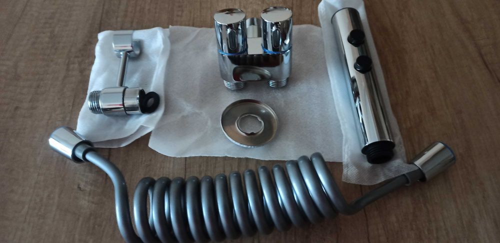 Хигиенен душ - Хром, Черен, Оръжейно сив и Бял