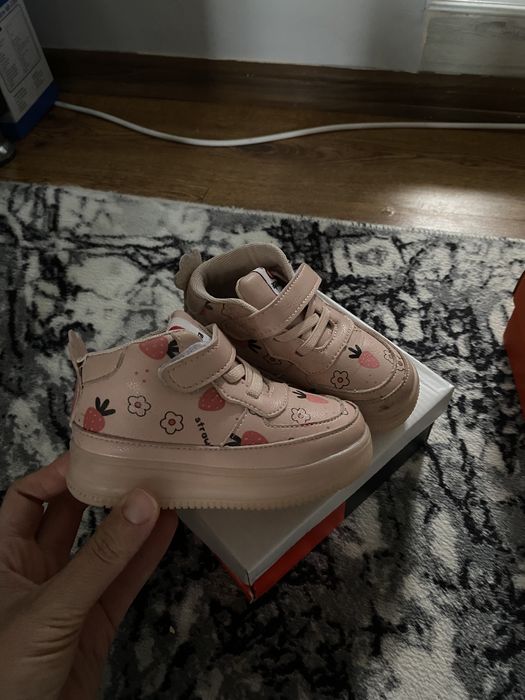 Детски обувки