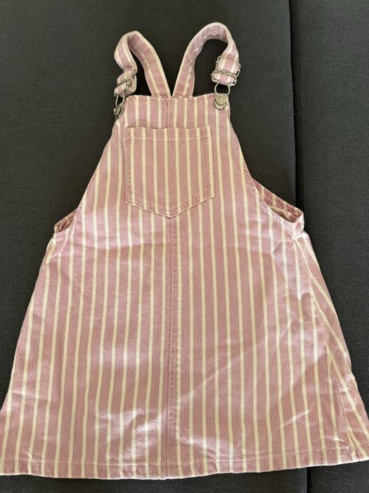 Продам пакет вещей на девочку за все 6000тыс