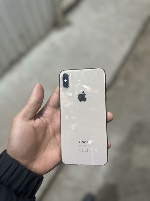 Продам айфон xs max